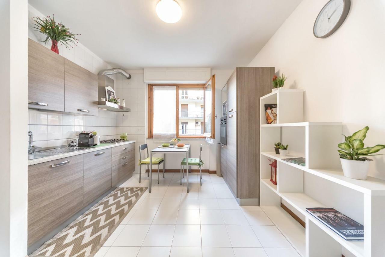 Green Apartment-City Centre 칼리아리 외부 사진