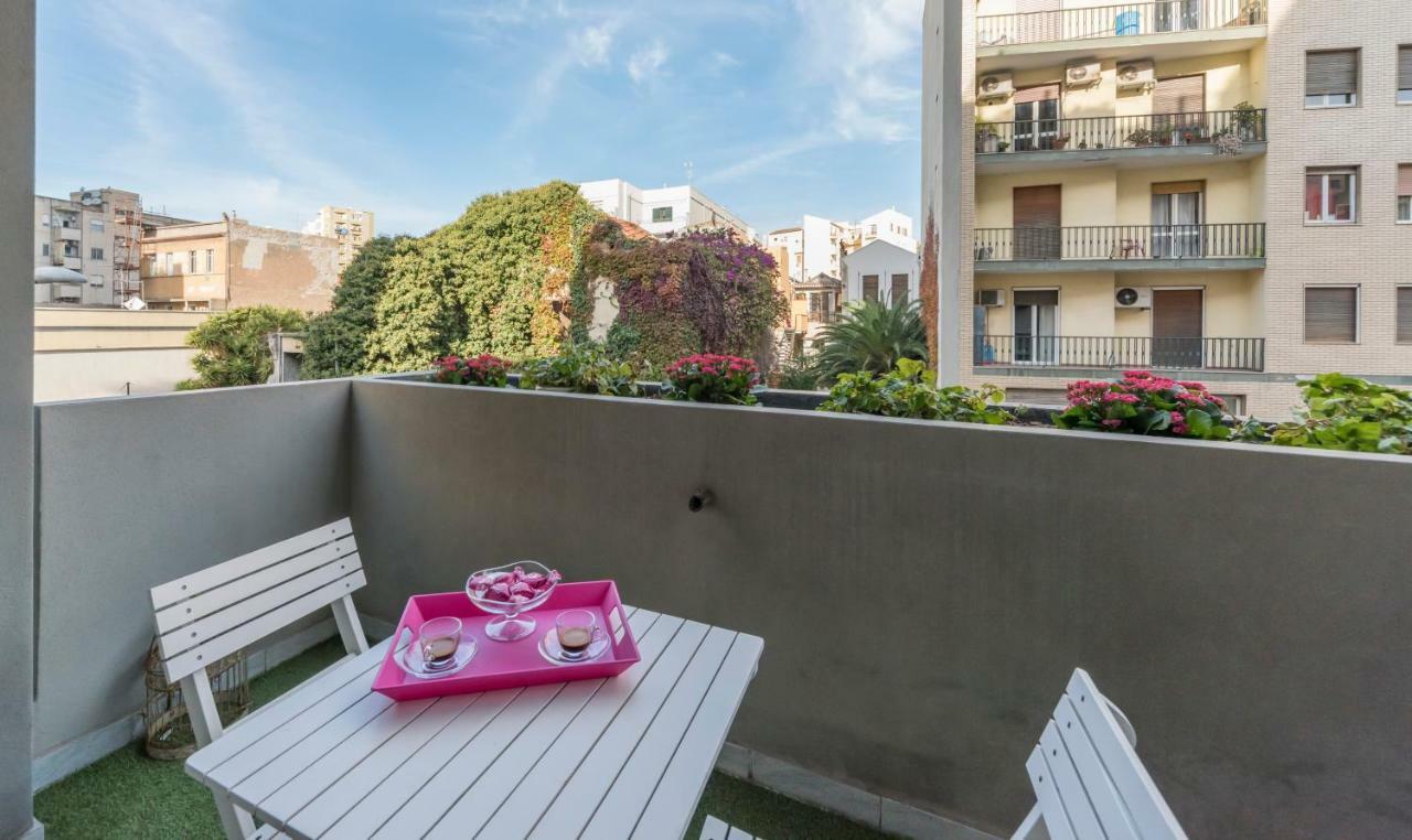 Green Apartment-City Centre 칼리아리 외부 사진